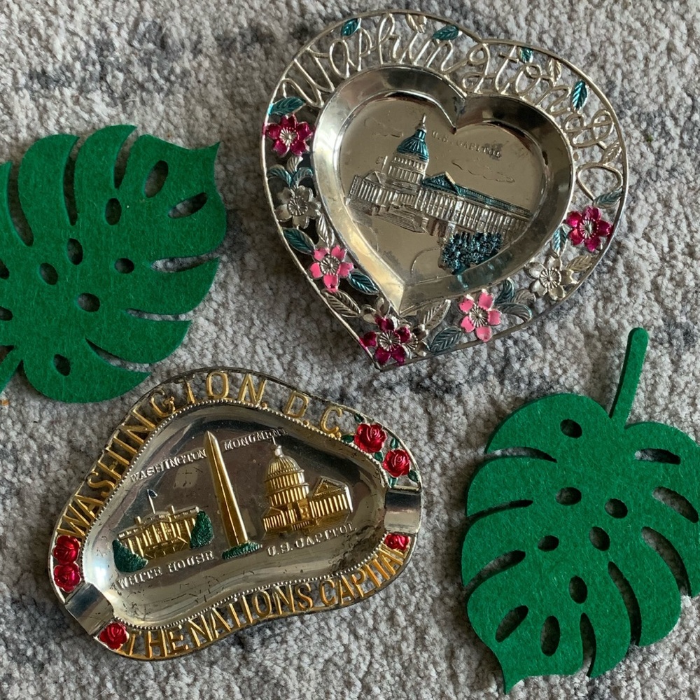 Pair of Vintage 1960’s Washington DC Ashtrays